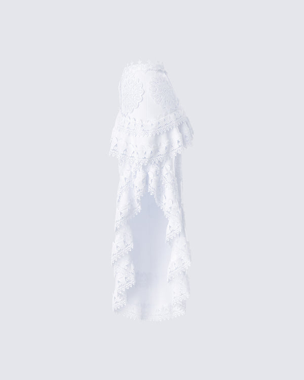 Finesse Villi White Asymmetrical Lace Skirt