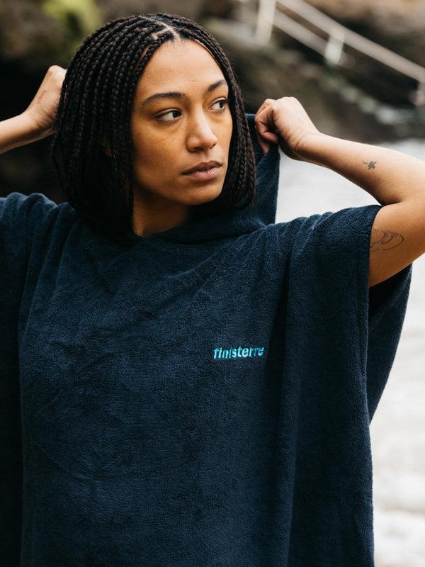 Finisterre Clearwater Changing Robe Navy