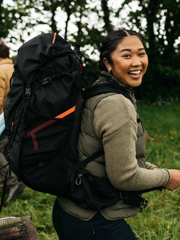 Finisterre Finisterre + Gregory Women's Amber 54 Backpack Black