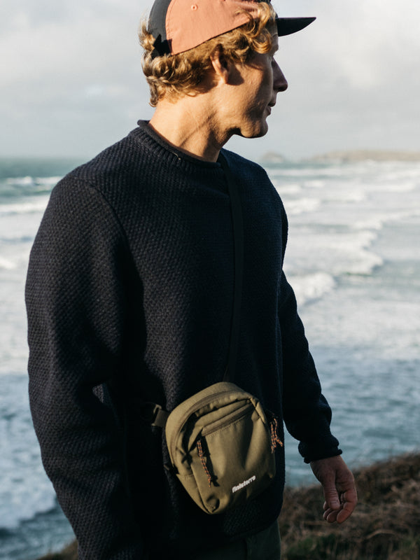 Finisterre Men's Barents Jumper Indigo