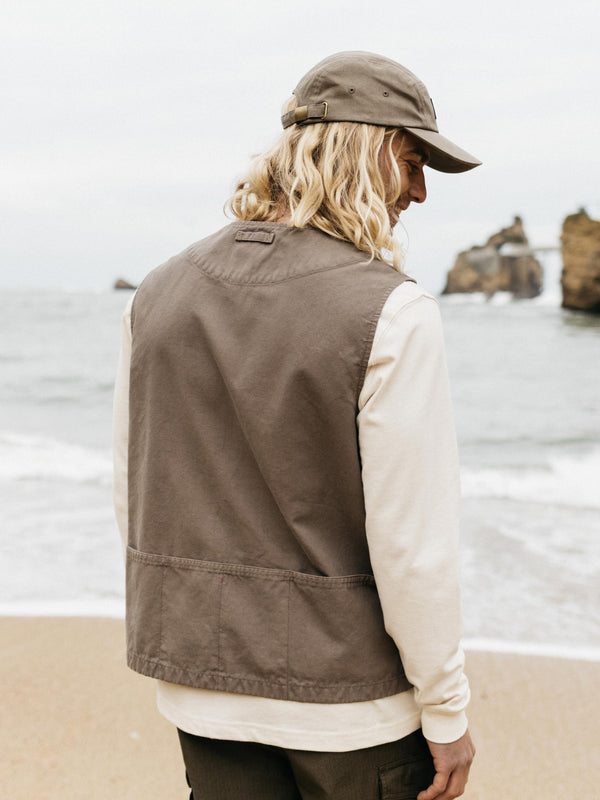 Finisterre Men's Basset Gilet Woodsmoke