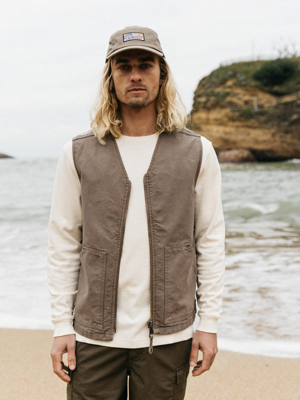 finisterre Men's Basset Gilet Woodsmoke