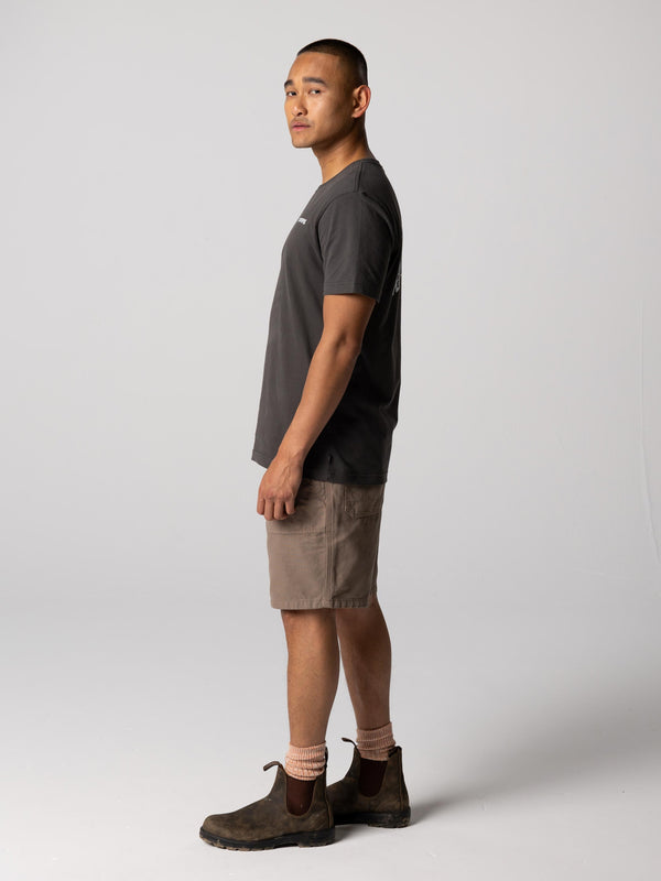 Finisterre Men's Brave Flag T-Shirt Raven