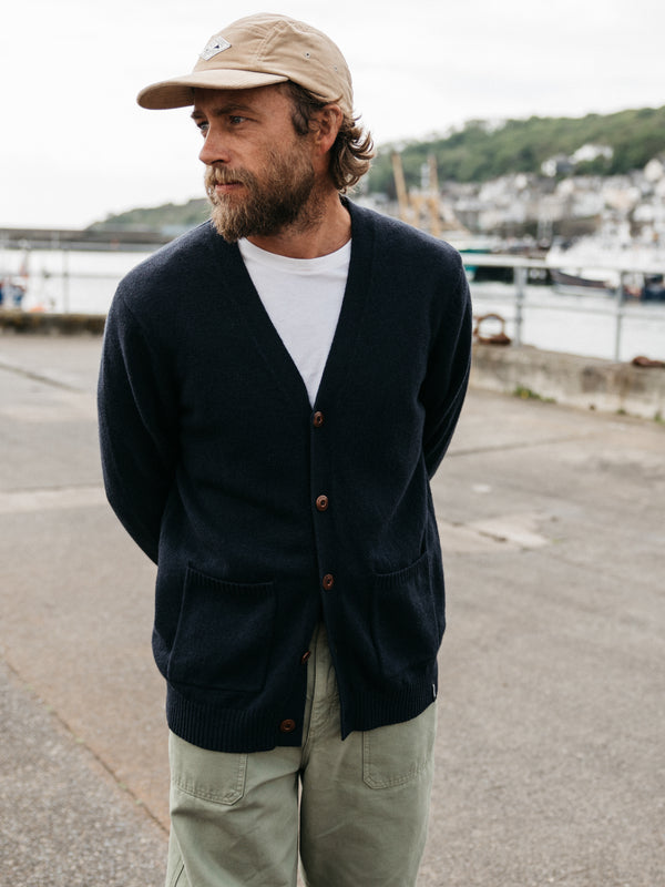 finisterre Men's Columba Cardigan Navy