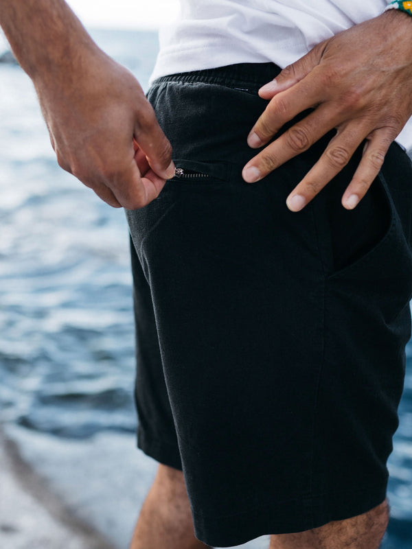 Finisterre Men's Eaton Short Black