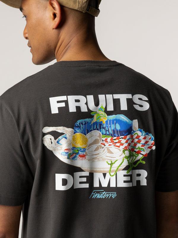 Finisterre Men's Fruits De Mer T-Shirt Raven