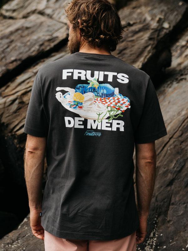 finisterre Men's Fruits De Mer T-Shirt Raven