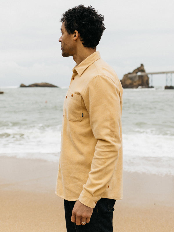 Finisterre Men's Gylly Shirt Sun Glow