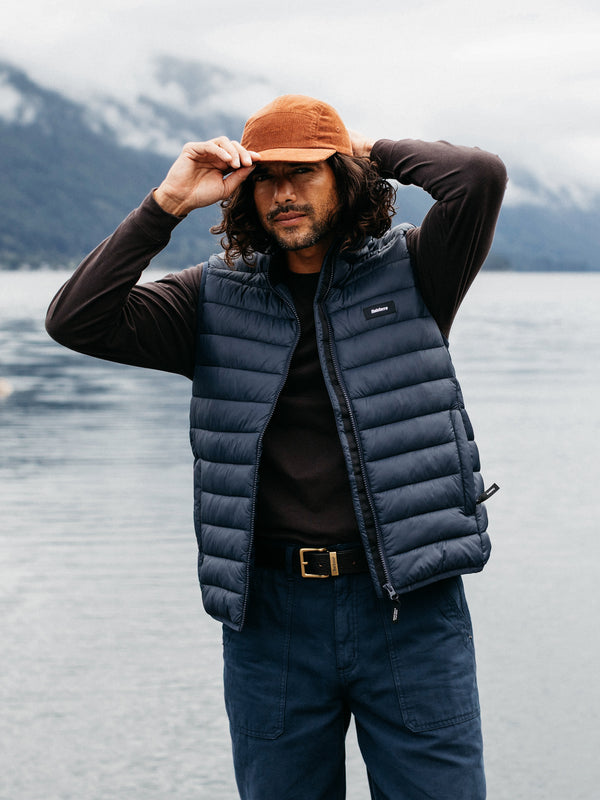 finisterre Men's Nimbus Insulated Gilet Navy