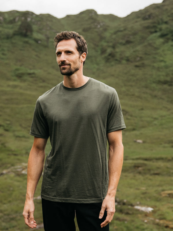 finisterre Men's Seeker Merino T-Shirt Olive