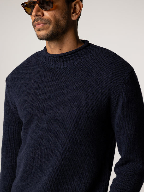 Finisterre Men's Taran Jumper Navy