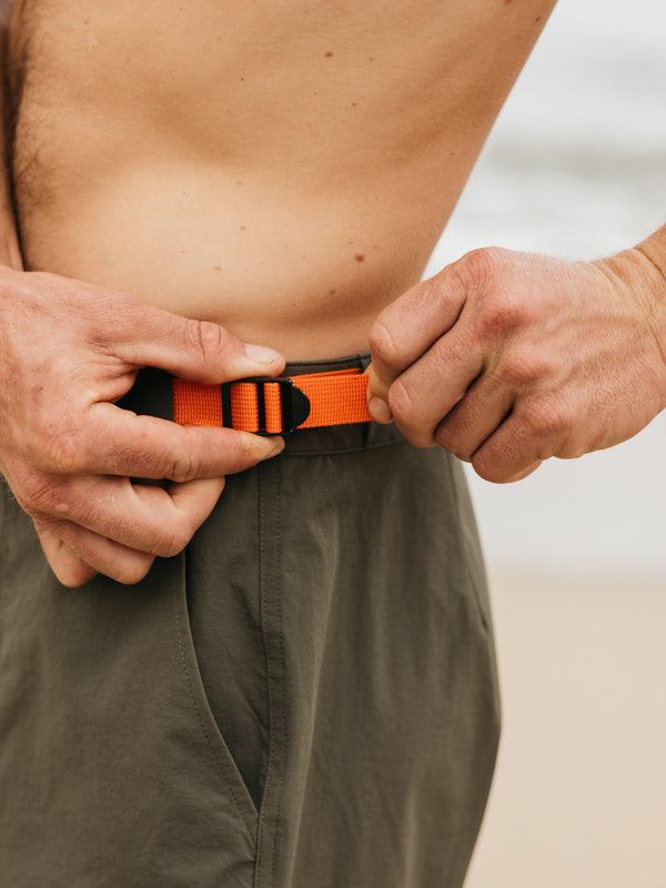 Finisterre Men's Walker Hybrid Short Olive