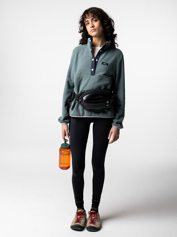 Finisterre Women's Axiom 1/4 Snap Fleece Deep Sea