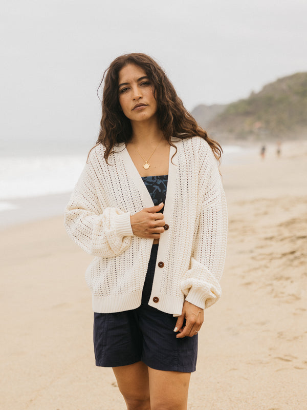 Finisterre Women's Bracken Stitch Cardigan Ecru