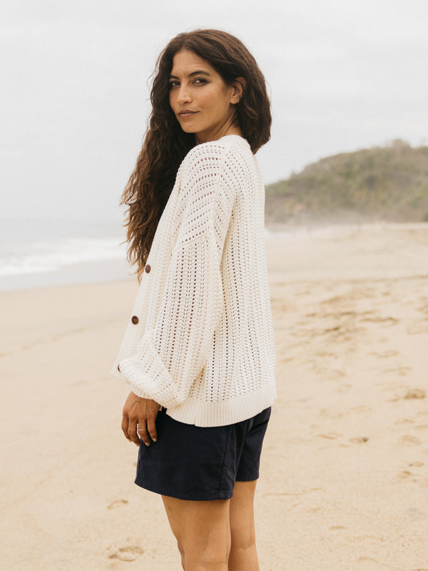 Finisterre Women's Bracken Stitch Cardigan Ecru
