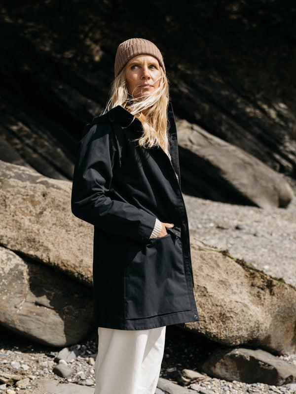 finisterre Women's Litus Waterproof Jacket Black