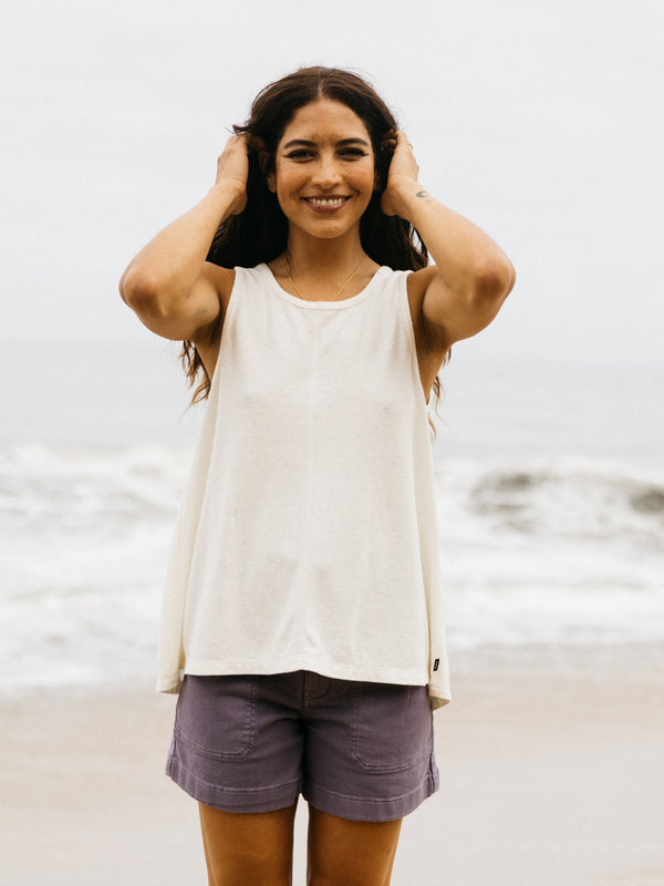 finisterre Women's Riviera Pleated Vest Ecru