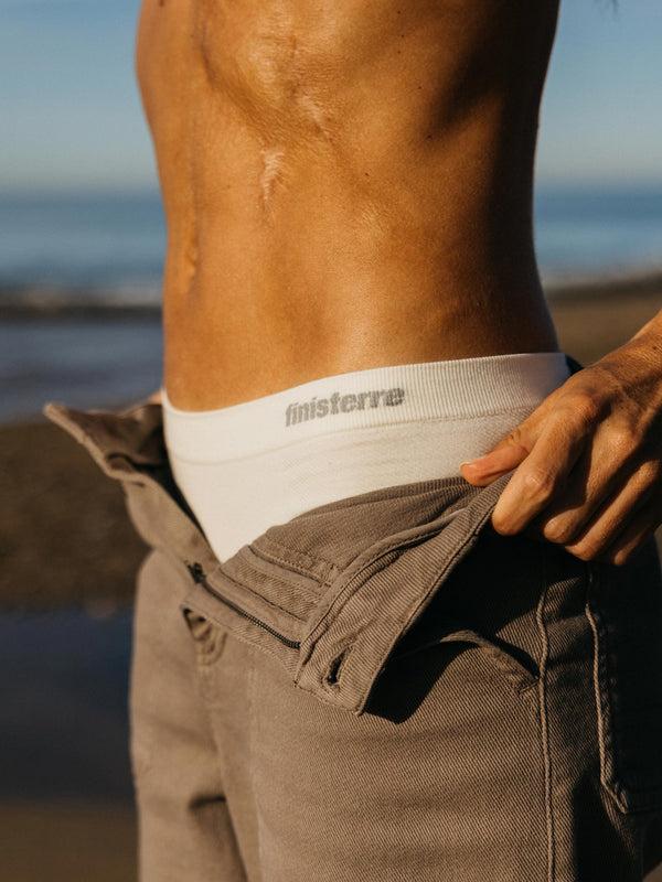 finisterre Women's Sia Seamless Brief Ecru