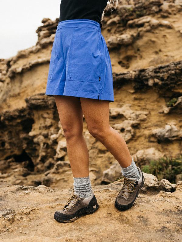 finisterre Women's Walker Hybrid Short Lake
