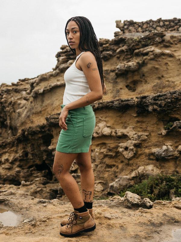 finisterre Women's Yarrel Canvas Short Samphire