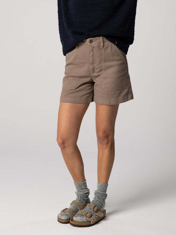 Finisterre Women's Yarrel Canvas Short Woodsmoke