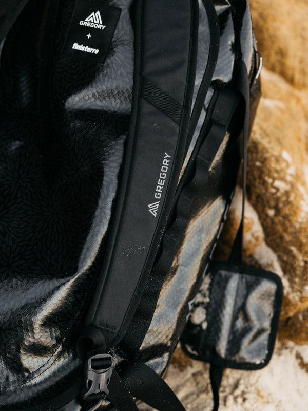 Finisterre Gregory + Finisterre Alpaca Duffle 60L Onyx Black