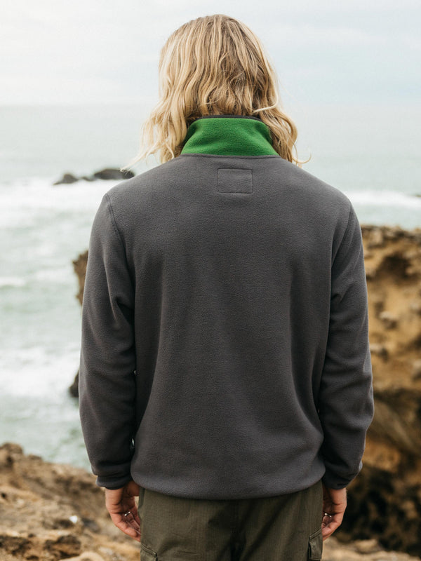 Finisterre Men's Axiom 1/4 Snap Fleece Raven/Samphire