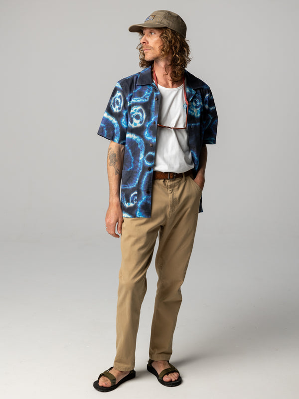 Finisterre Men's Hendra Linen Short Sleeve Shirt Shibori Print