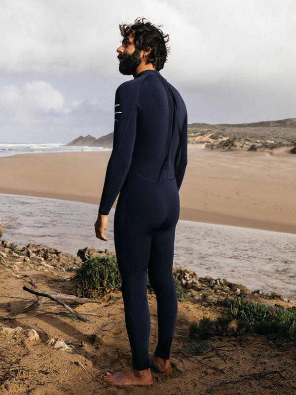 Finisterre Men's Nieuwland 3/2mm Yulex® Back Zip Wetsuit Ink / Manuka