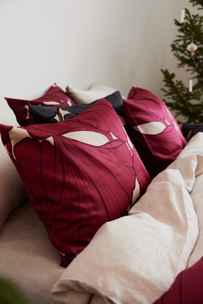 Finlayson Lilia Sateen Pillow Case Burgundy / Beige