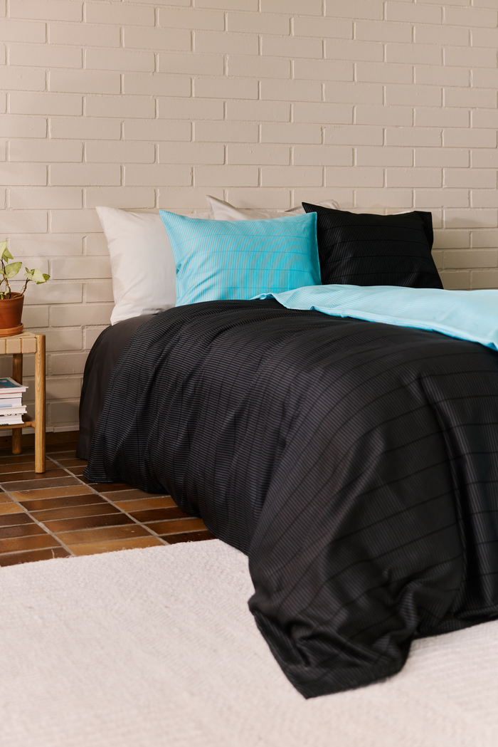 Finlayson Ruoko Sateen Pillowcase Black / Grey