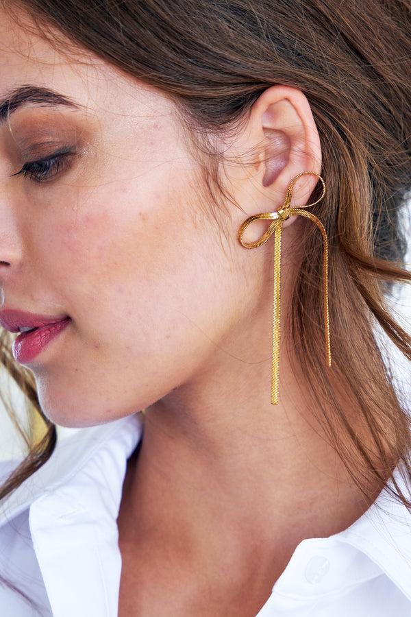 Finley Herringbone Bow Earrings By Accessory Concierge