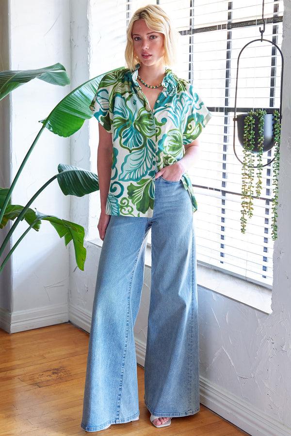 finley Jenny Green & blue tropical print poplin blouse with ruffle collar & hidden button placket