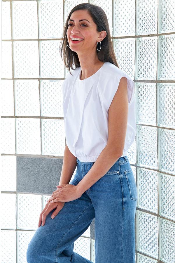 finley Sydney Pullover blouse with a crew neckline and cap sleeves