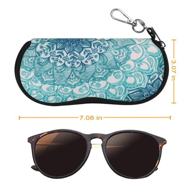 Fintie Neoprene Zipper Glasses Soft Case With Carabiner | Fintie