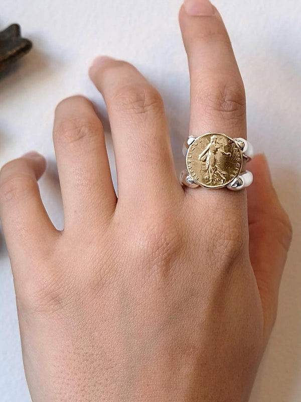 Fiorina Lady Liberty Coin Ring