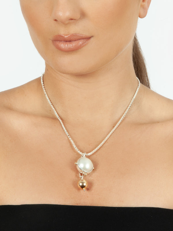 Fiorina Venus Pearl Drop Necklace