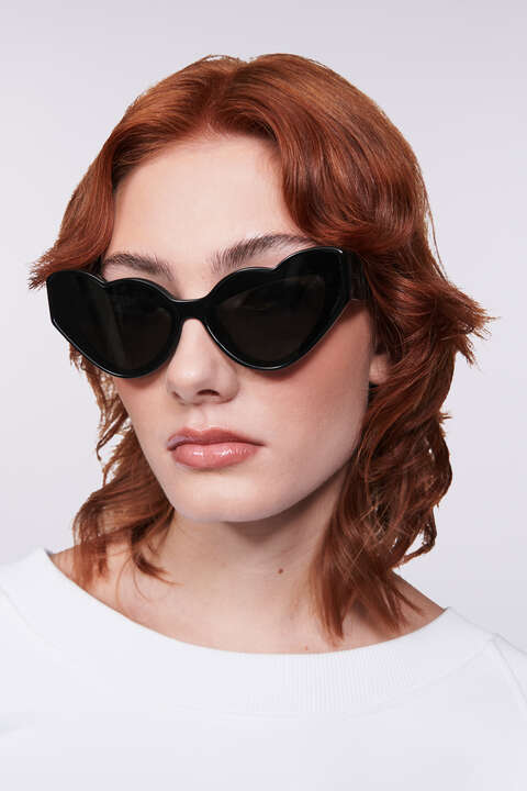 Fiorucci Heart Sunglasses Black