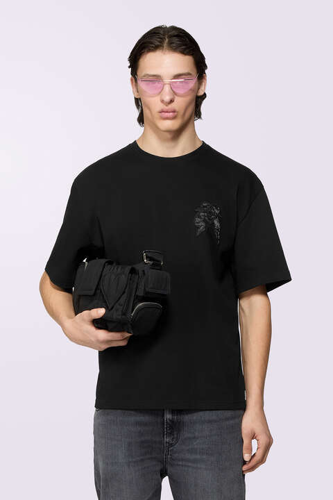 fiorucci Kissing Angels T-Shirt Black