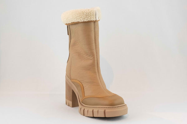 Firenze Shoes Loriblu Boot Camel