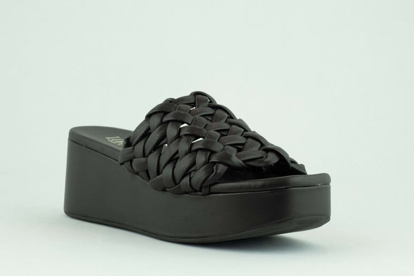 Firenze Shoes Loriblu Sandal Black