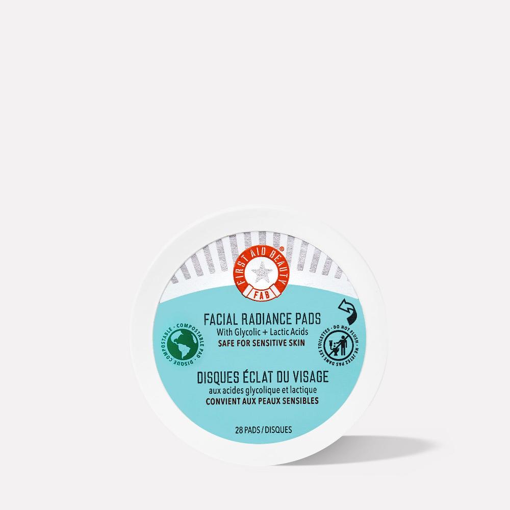 first aid beauty Facial Radiance Pads with Glycolic + Lactic Acids Travel Size Exfoliator