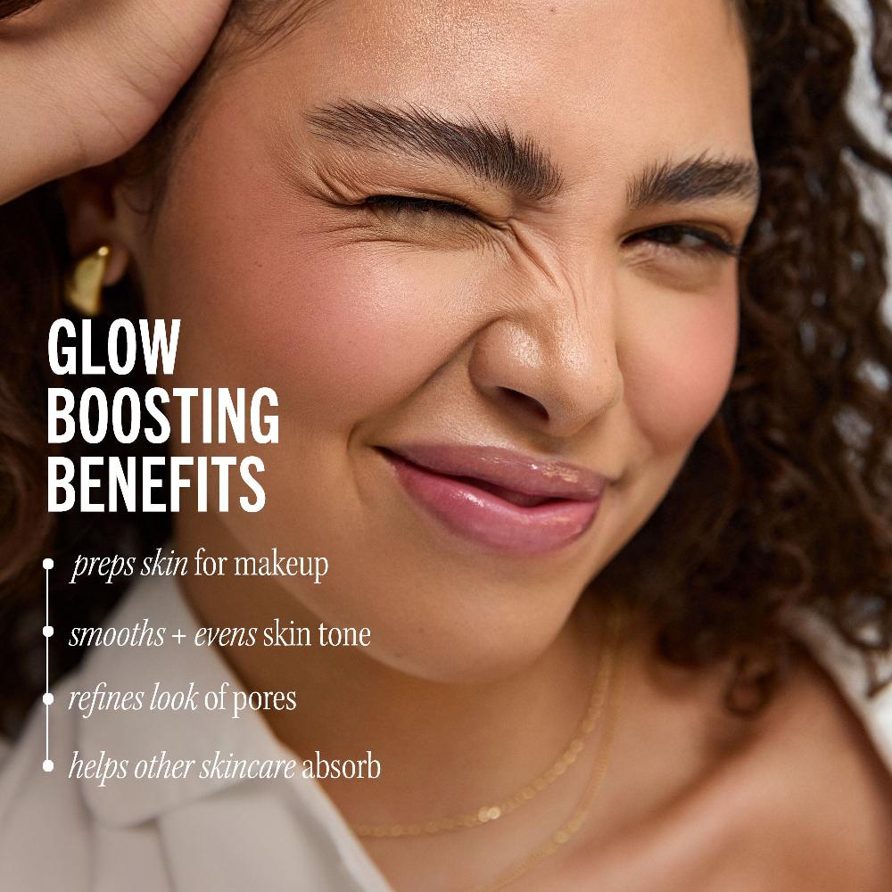 First Aid Beauty Vacation Glow Bundle Bundle