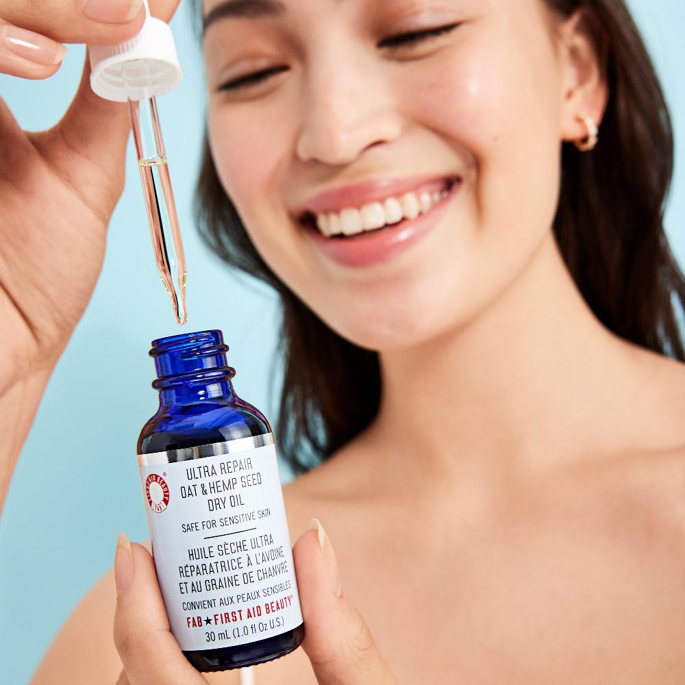 First Aid Beauty Ultra Repair Oat + Hemp Seed Dry Oil Treatment
