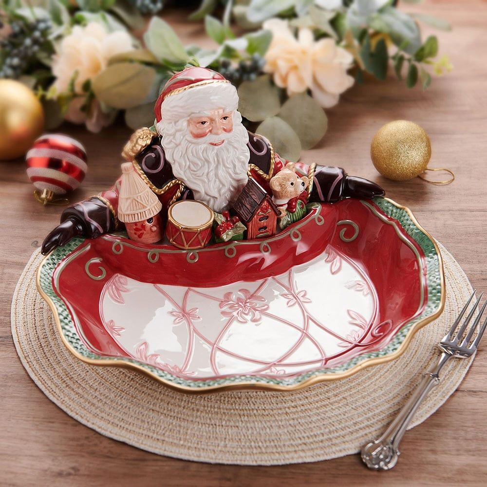 fitz and floyd Chalet Santa Serving Bowl 1 QT