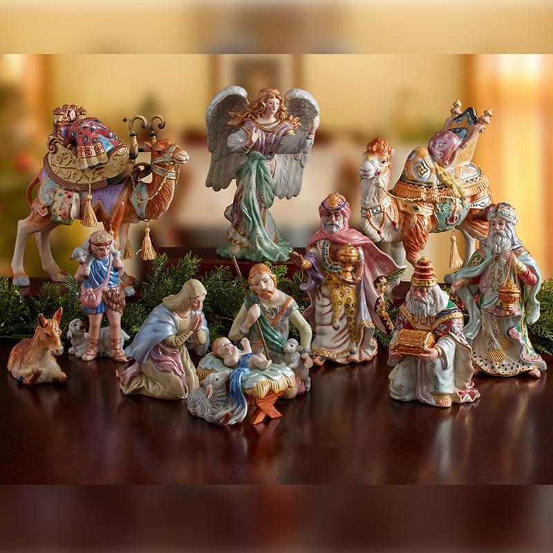 Fitz And Floyd Nativity Angel Figurine 10.35 IN