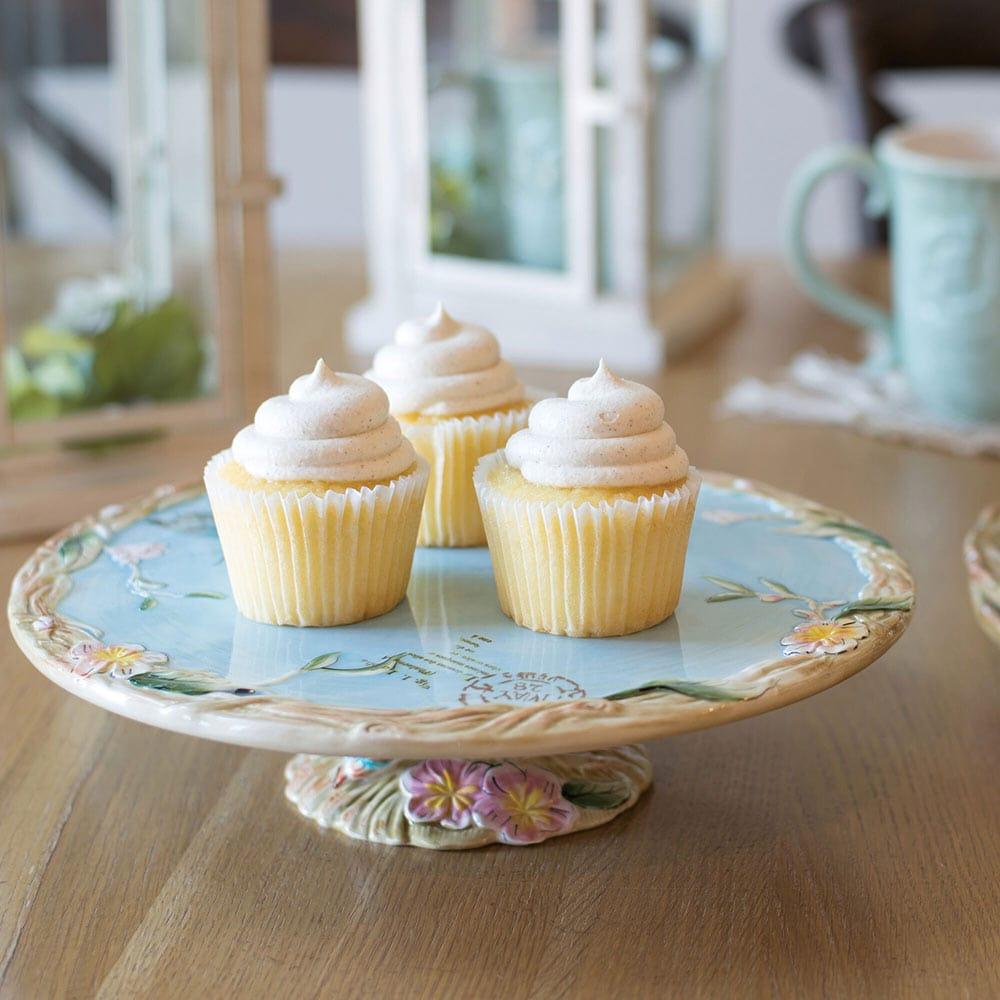 fitz and floyd Toulouse Footed Cake Plate 11.25 IN