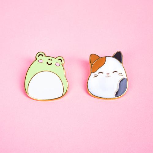 Fizz Creations Squishmallows Cam & Wendy Pin Badges