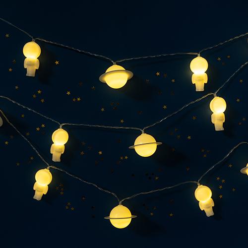 fizz creations Glow in the Dark Astronaut String Lights