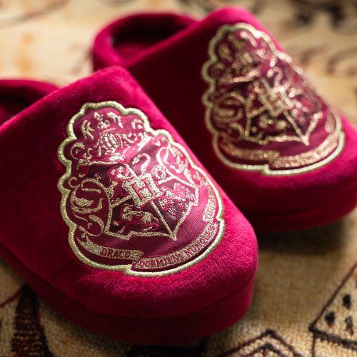fizz creations Harry Potter Gold Hogwarts Kids Slippers – size 10-11